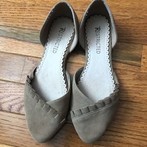 6.5 nude flats